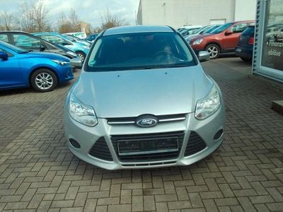 Gebraucht Ford Focus Trend 95 PS (69 kW) 2013 Silber Limousine
