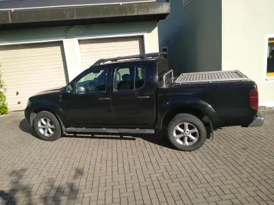 Gebraucht Nissan Navara 190 PS (139 kW) 2012 Schwarz Pickup