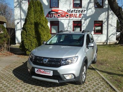 Gebraucht Dacia Sandero Prestige 90 PS (66 kW) 2017 Grau Limousine