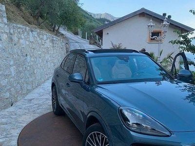 Gebraucht Porsche Cayenne Turbo 549 PS (403 kW) 2018 Blau SUV