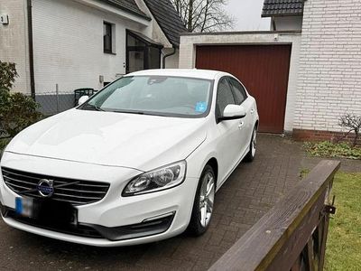 Gebraucht Volvo S60 150 PS (110 kW) 2014 Weiß Limousine