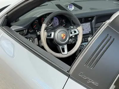 Usata Porsche 911 Targa 4 450 CV (330 kW) 2019 Argento Cabrio