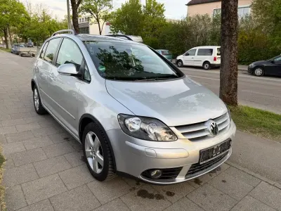 Usata VW Golf VI United 80 CV (58 kW) 2008 Argento Utilitaria