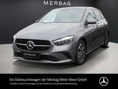 Gebraucht Mercedes B180 Progressive 136 PS (100 kW) 2025 Metalliclack mountaingrau Kleinwagen