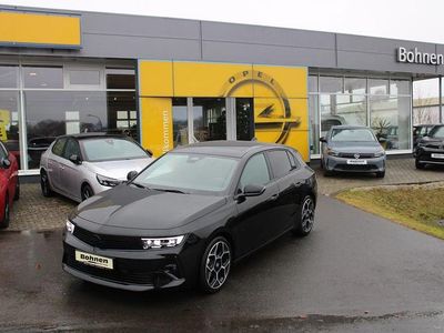 Usata Opel Astra Ultimate 131 CV (96 kW) 2024 Nero Berlina