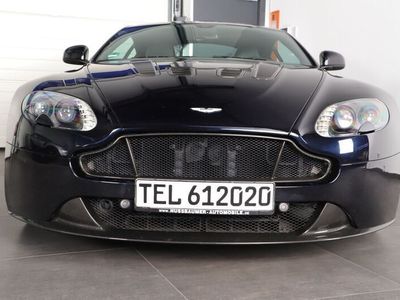 Aston Martin V12 Vantage