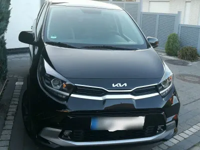 Käytetty Kia Picanto X-Line 84 HP (61 kW) 2023 Musta Viistoperä