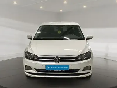 Gebraucht VW Polo Comfortline 80 PS (58 kW) 2021 Weiß Kleinwagen