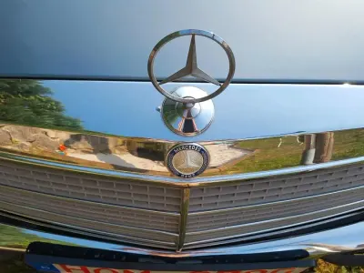 Gebraucht Mercedes 280 SE 185 PS (136 kW) 1977 Blau Limousine