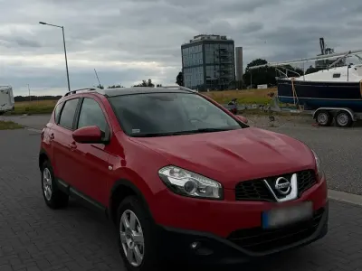 Gebraucht Nissan Qashqai 114 PS (83 kW) 2010 Rot SUV