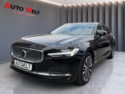 Usata Volvo V90 349 CV (256 kW) 2023 Nero Station wagon
