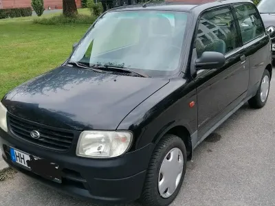 Gebraucht Daihatsu Cuore 56 PS (41 kW) 2002 Schwarz Kleinwagen