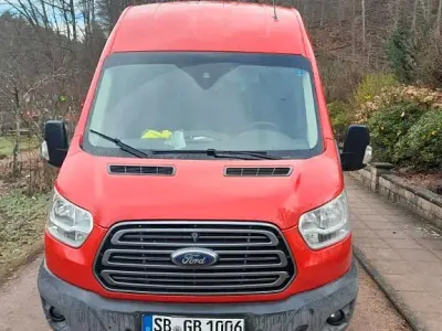 Używany Ford Transit 155 KM (114 kW) 2016 Czerwony Minivan