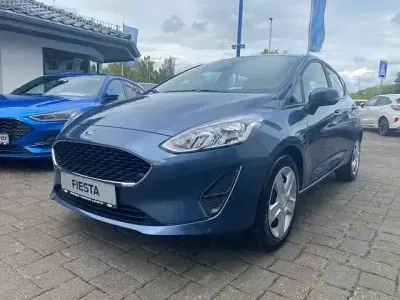 Gebraucht Ford Fiesta Cool & Connect 101 PS (74 kW) 2019 Chromablau metallic Kleinwagen