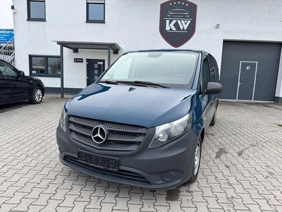 Gebraucht Mercedes Vito 163 PS (119 kW) 2017 Blau Van