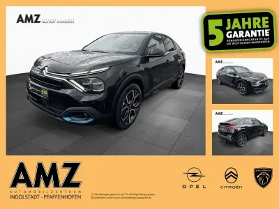 Gebraucht Citroën e-C4 Shine 100 kW (136 PS) 2022 Lackierung schwarz perla nera/ Limousine