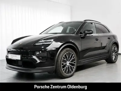 Gebraucht Porsche Macan 4 Electric 300 kW (408 PS) 2024 Tiefschwarzmetallic SUV