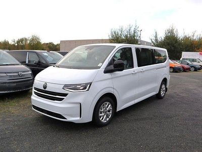 Gebraucht VW Caravelle Life 150 PS (110 kW) 2026 Weiß Van / Kleinbus