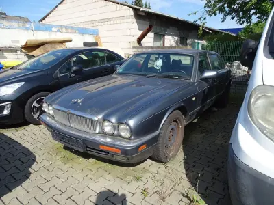 Gebraucht Jaguar XJ6 211 PS (155 kW) 1996 Grau Limousine