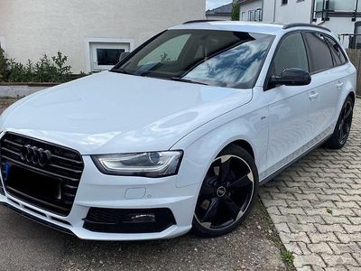 Weiß Gebraucht 2015 Audi A4 Competition Kombi | 14.699 € (Fairer Preis)