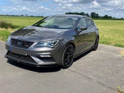 Używany Seat Leon FR 125 KM (91 kW) 2017 Szary Sedan/Limuzyna