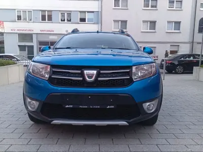 Gebraucht Dacia Sandero Prestige 90 PS (66 kW) 2013 Blau Limousine