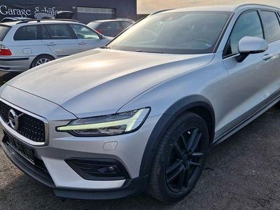 Volvo V60 CC