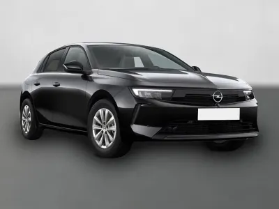 Gebraucht Opel Astra 131 PS (96 kW) 2024 Schwarz Kleinwagen