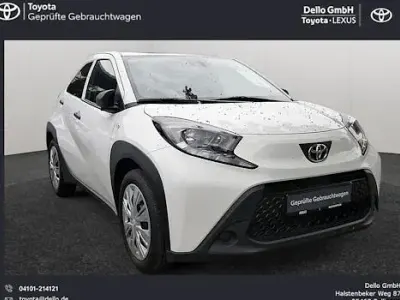 Gebraucht Toyota Aygo 72 PS (52 kW) 2022 Weiß Kleinwagen