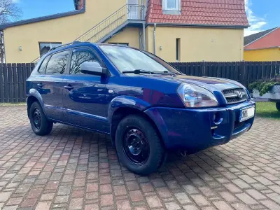 Gebraucht Hyundai Tucson GLS 175 PS (128 kW) 2005 Blau SUV