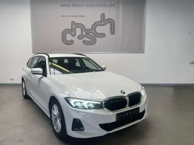Gebraucht BMW 318 150 PS (110 kW) 2023 Alpinweiss iii Kombi
