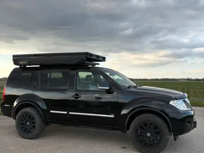 Gebraucht Nissan Pathfinder 231 PS (169 kW) 2010 Schwarz SUV