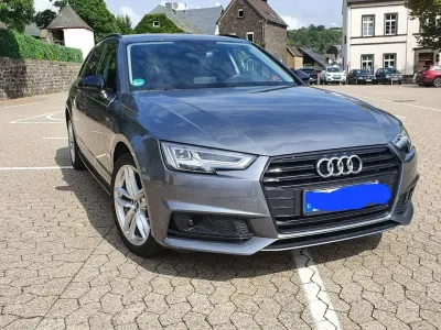 Gebraucht Audi A4 Sport 150 PS (110 kW) 2017 Grau Kombi