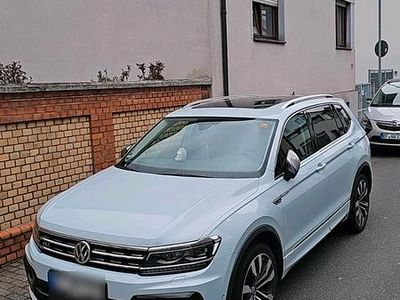 Gebraucht VW Tiguan R-line 190 PS (139 kW) 2019 Weiß SUV