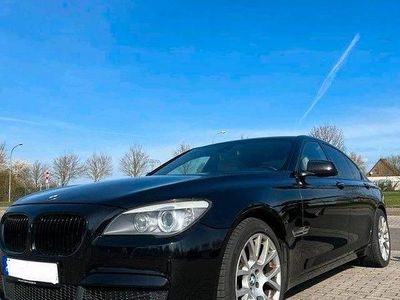 BMW 740