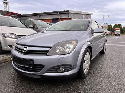 Opel Astra GTC