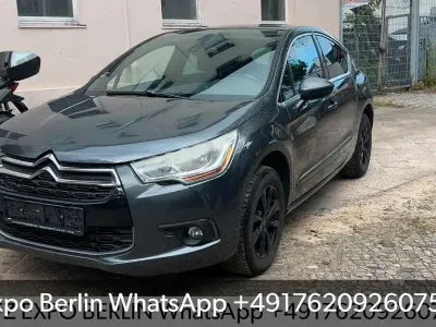 Gebraucht Citroën DS4 So Chic 163 PS (119 kW) 2012 Grau Kleinwagen