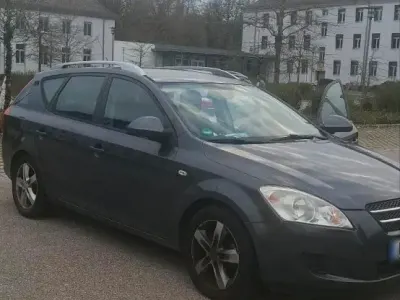 Gebraucht Kia Ceed 115 PS (84 kW) 2008 Kleinwagen