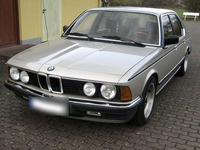 Gebraucht BMW 735 218 PS (160 kW) 1985 Limousine