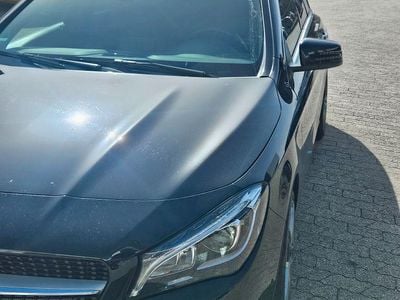 Gebraucht Mercedes CLA200 Shooting Brake Urban 156 PS (114 kW) 2017 Schwarz Kombi