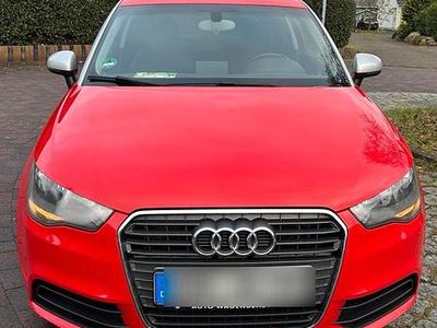 Gebraucht Audi A1 Design 85 PS (62 kW) 2012 Rot Kleinwagen