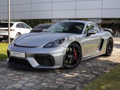 Porsche 718 Cayman GT4