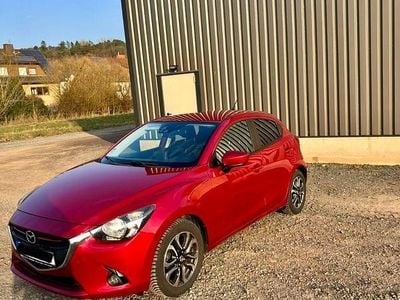 Gebraucht Mazda 2 Sports-Line 90 PS (66 kW) 2015 Rot Kleinwagen