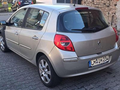 Gebraucht Renault Clio II Initiale 111 PS (81 kW) 2006 Braun Limousine