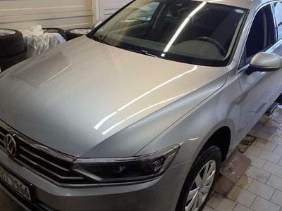 Gebraucht VW Passat Business 200 PS (147 kW) 2021 Pyritsilber metallic Kombi