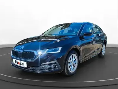 Gebraucht Skoda Octavia First Edition 150 PS (110 kW) 2020 Cerna magic/black magic Kombi