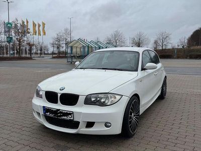 Gebraucht BMW 116 M Sport 122 PS (89 kW) 2007 Weiß Kleinwagen