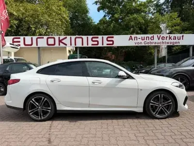 Gebraucht BMW 218 M Sport 136 PS (100 kW) 2024 Weiß Coupé