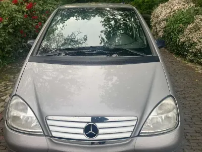 Gebraucht Mercedes A160 Avantgarde 102 PS (75 kW) 1999 Limousine