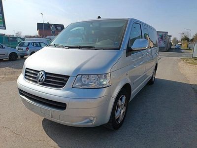 Second-hand VW T5 Comfortline 131 CP (96 kW) 2006 Argintiu Van